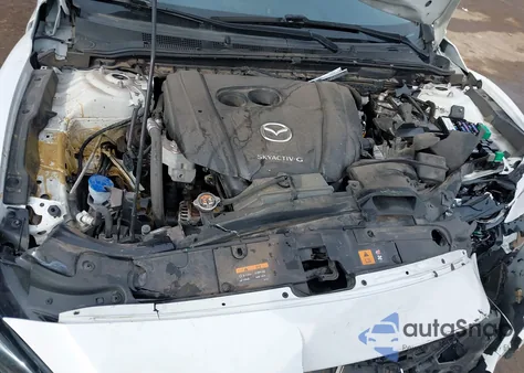 2021 Mazda Mazda6 Touring z USA, uszkodzony, nr VIN JM1GL1VM1M1600582